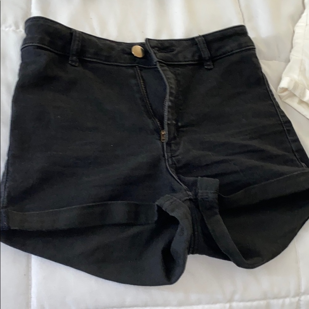 Black High Rise H&M shorts